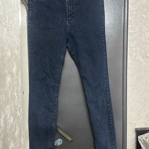 Zara Jeans High Waist With Gud Condition