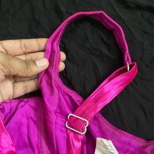 Women Pink Satin Skim Top In Size M