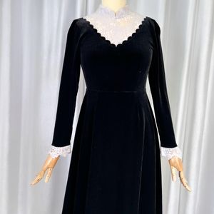 Korean Autumn Velvet Dress