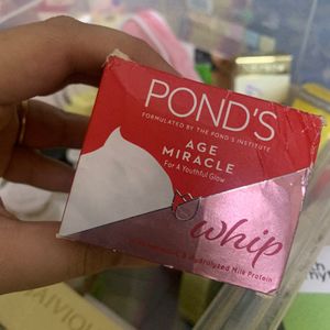 Ponds  Age Mircal Cream