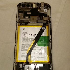 One plus 5T Motherboard & Display