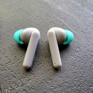 Boat airdopes 148 earbuds