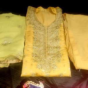 Party Wear Suit Set