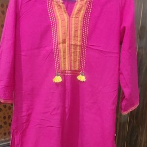 Avaasa Pink Kurta