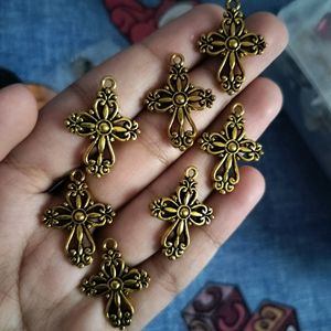 Pack Of 7 Gold Cross Charms