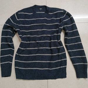 UNIQLO Blue Grey Strip Sweater