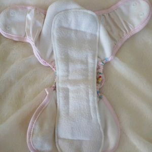 Cloth Diapers With Pad For 3 - 6 Months.