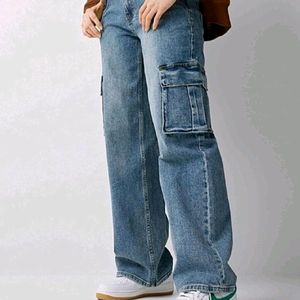 Urbanic Cargo Fit Jeans (with POCKETS)