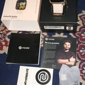 Noise Colorfit Qube Smart Watch