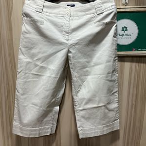 Reitmans White Capri