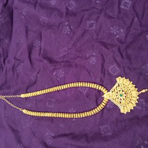 Traditional Necklong Chain.