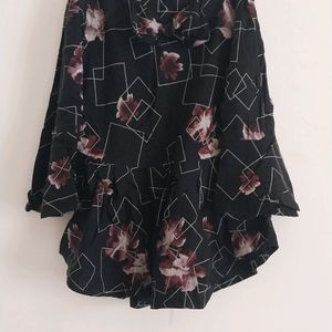 Price Drop : Black Floral Bow Top