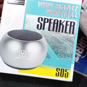 Mini Speaker With Charger