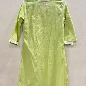 Green Embroidered Kurta