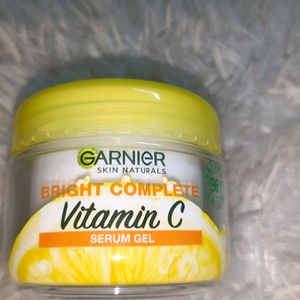 Garnier Vitamin C Serum Gel