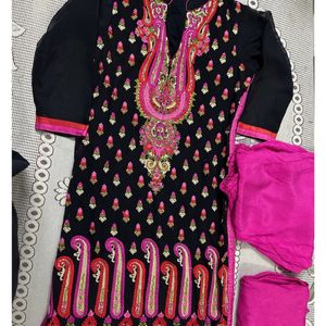 Kurta Pant And Dupatta 3 Peice