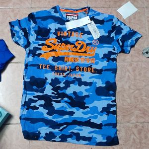 T Shirt 👕 For Men Blue 💙 Color    Size Is LARGE