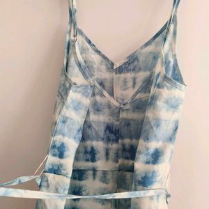 Blue and White Printed Basic Jumpsuit