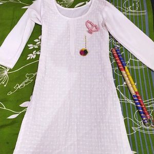 Lucknawi Work White Kurti For Girls..