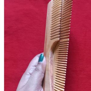 NEEM WOODEN COMBS(2)