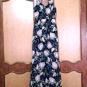 H &M Floral prints V Neck Beach Dress.