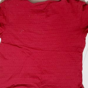 Red Tshirt In Good Condition