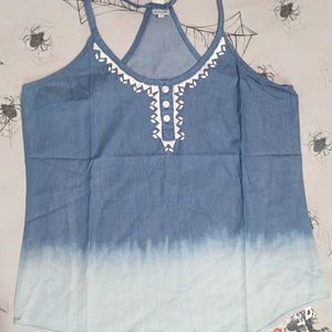 Women's Top