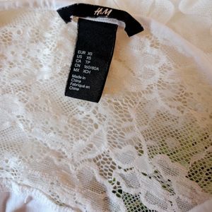 Cute H&M Net Lace Top