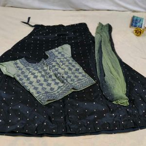 Beautiful Crop Top With Dupatta For Women