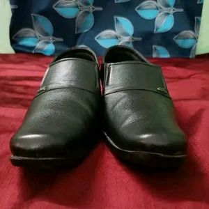 Unused Formal Shoes