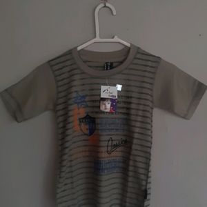 Set Of 2 New Boys Tshirts(60)/3-5 Yr