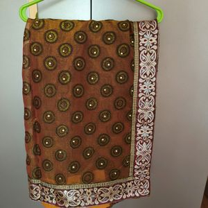 A New Saree With Unstitched Blouse