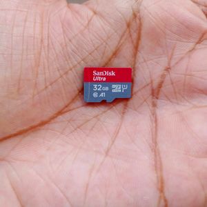 32 GB Memory Cards (3 Pieces)