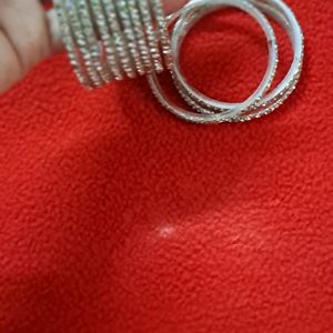 Silver  bangle Set