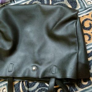 Black Hand Bag