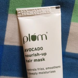 Plum Travel Skincare Kit