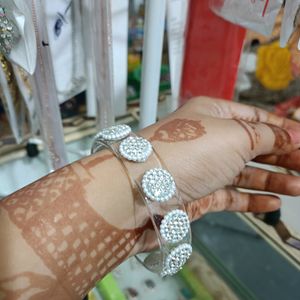 Transparent Kangan With Moti Nd Stone Work