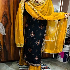 KURTA PALAZZO SET