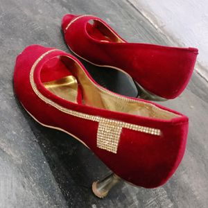 Red Heels For Women's