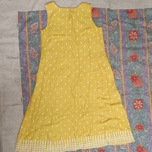 Avaasa Mustard Yellow Kurta