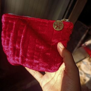 Red Velvet Pouch 🍒🎀