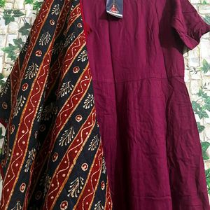 New😍Anarkali Kurta ,Shrug Set