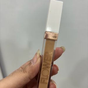 Flower Beauty Concealer- Light Medium