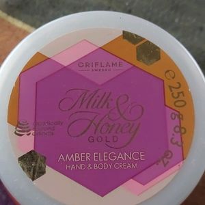 Smooth HAND And Body Cream