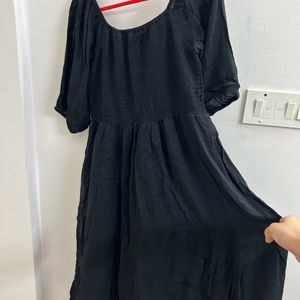 Beautiful Black Midi Dress
