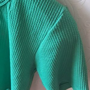 Zudio Green Crop Top