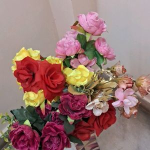 Artificial Flowers With Vase