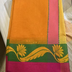 Exquisite Handloom Cotton Saree