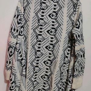 Black & Cream Winter Shrug Bust- 36 to 40.