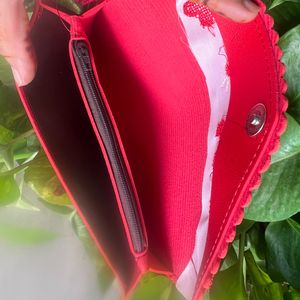 Red Wallet (women)